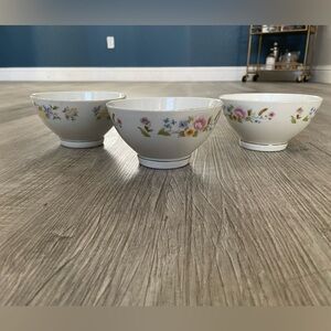 Action Industries Inc Vintage White Porcelain 5" Rice Bowl ZZ22 set of 3